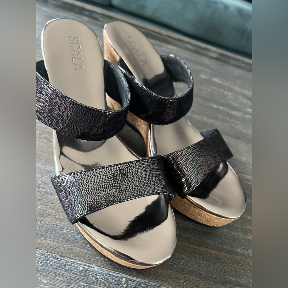 SCALA European wedge sandal US 7